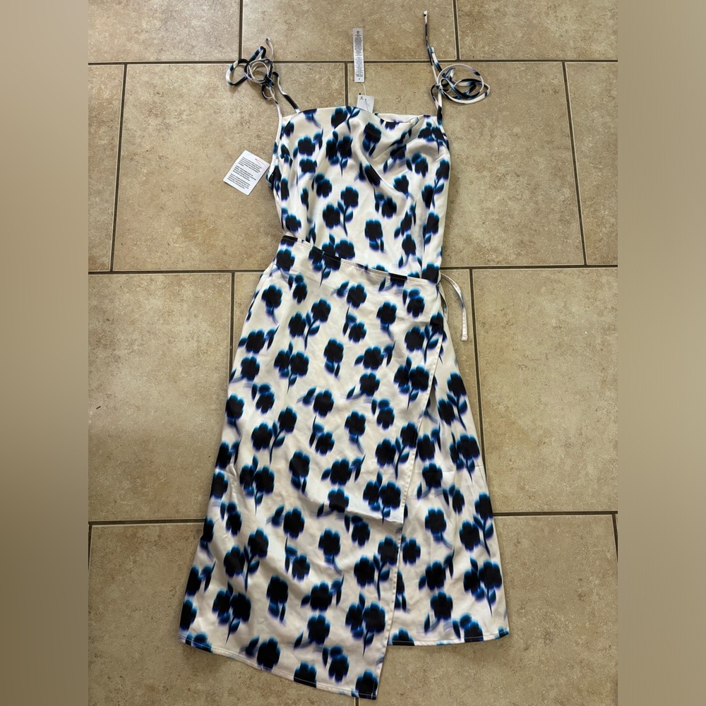Topshop square neck wrap tie midi slip dress in blue floral - Picture 5 of 10